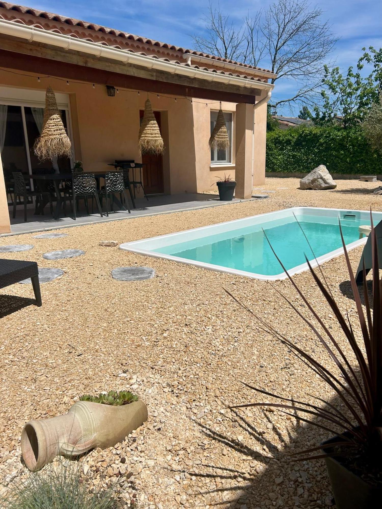 Maison Piscine & Spa Vallon Pont D'Arc Esterno foto